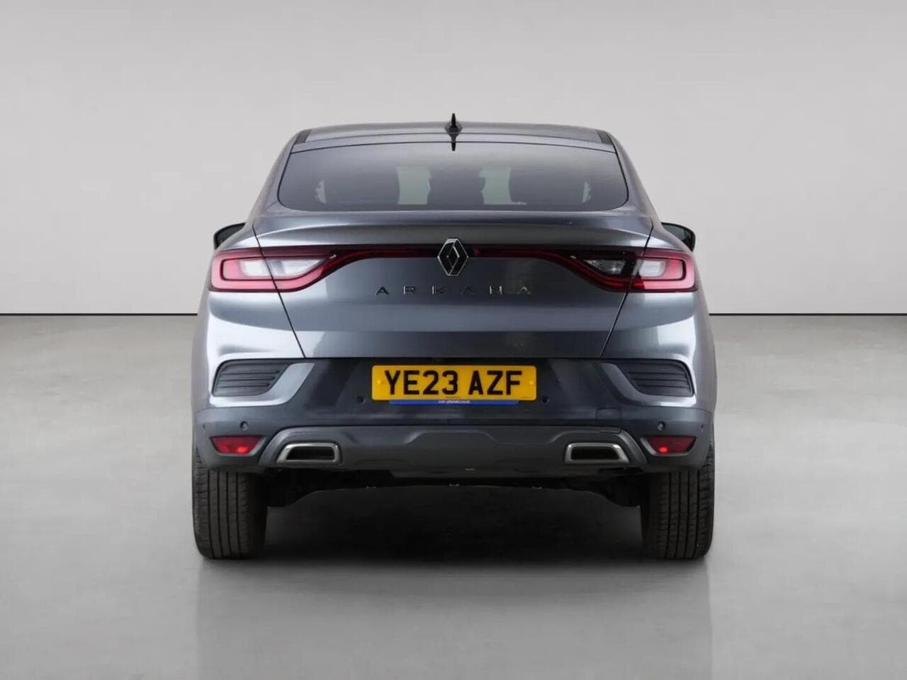 Renault Arkana thumbnail Rear