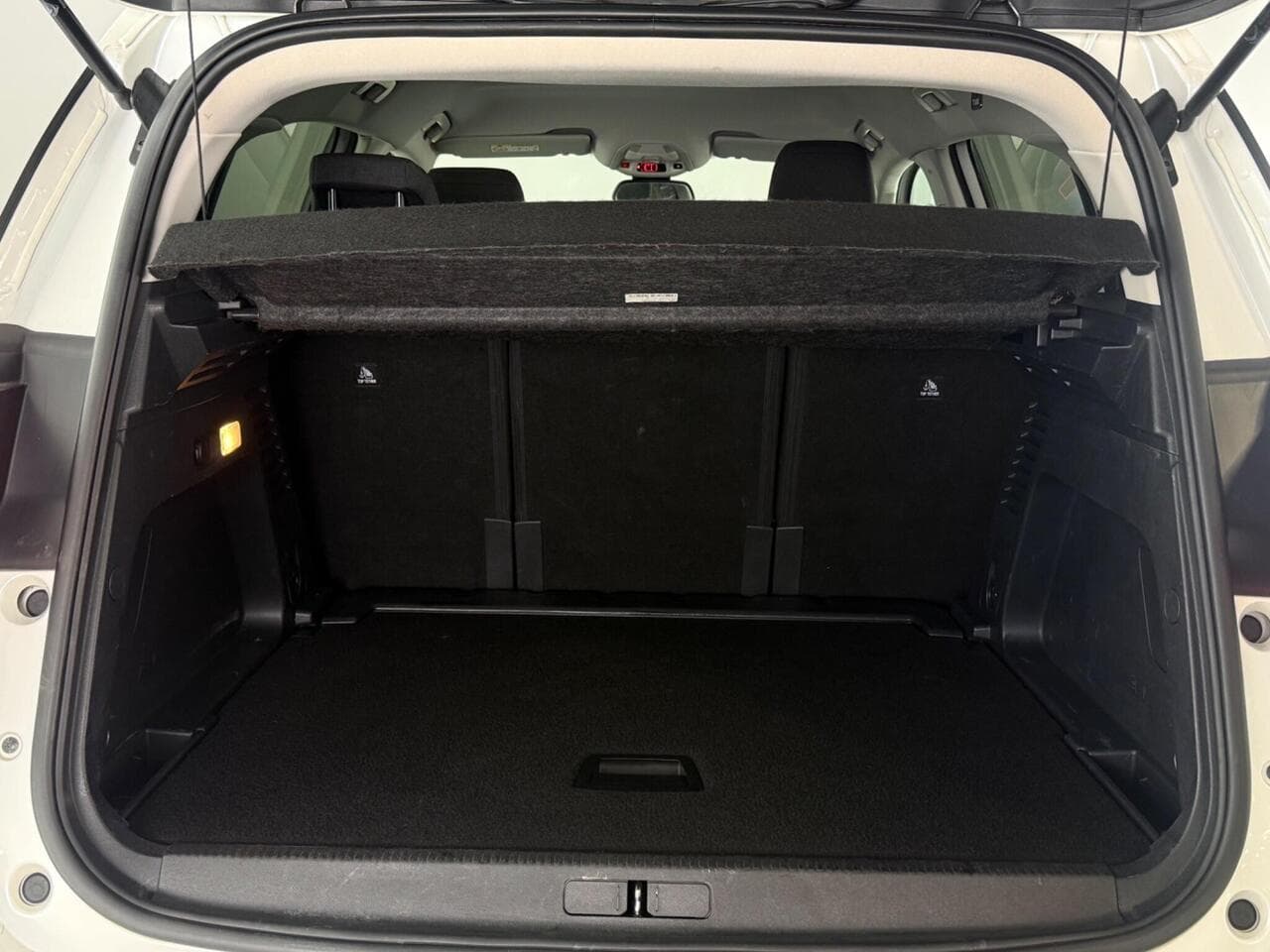 Citroen C5 Aircross thumbnail Boot
