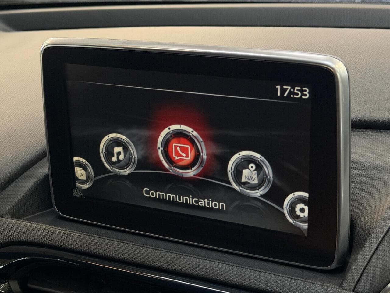 Mazda MX-5 thumbnail Infotainment System