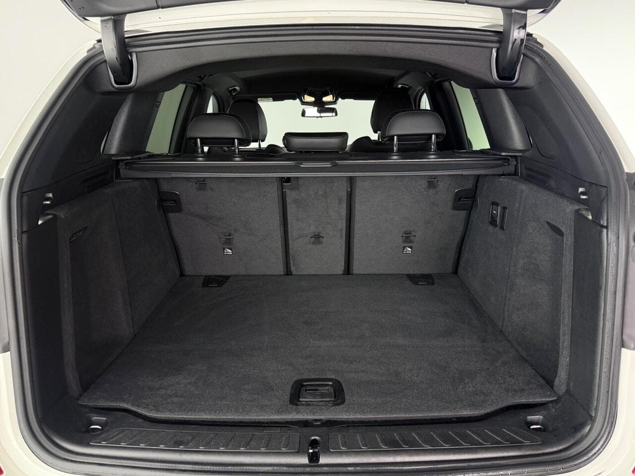BMW X3 thumbnail Boot