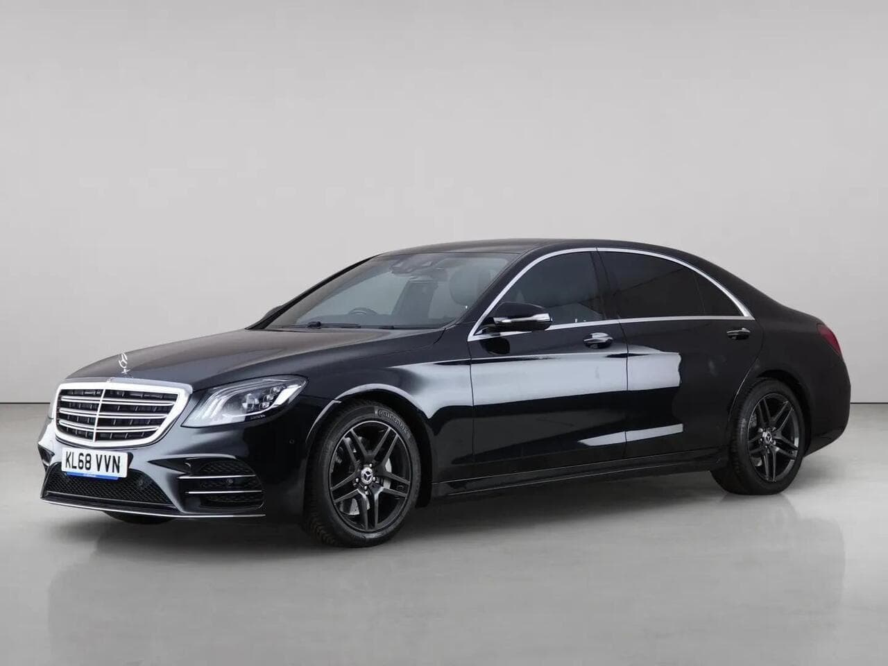 Mercedes-Benz S Class thumbnail Front Left