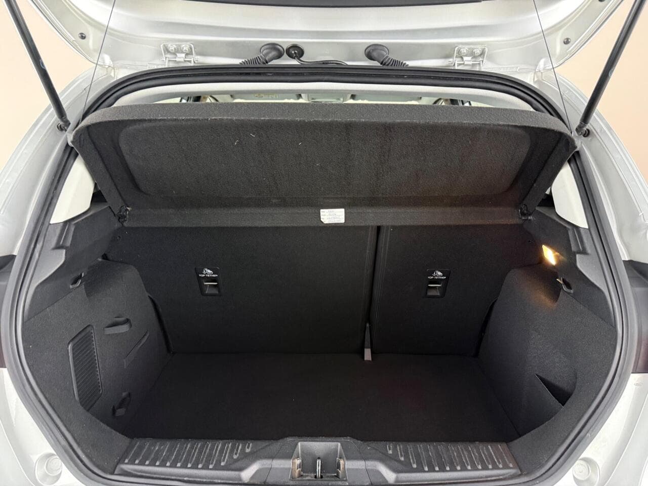 Ford Fiesta thumbnail Boot