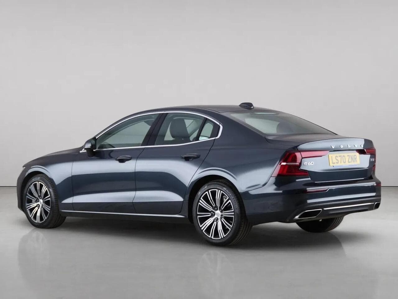 Volvo S60 thumbnail Rear Left