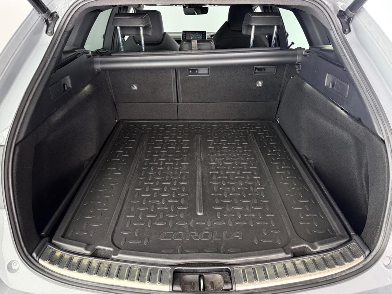 Toyota Corolla thumbnail Boot