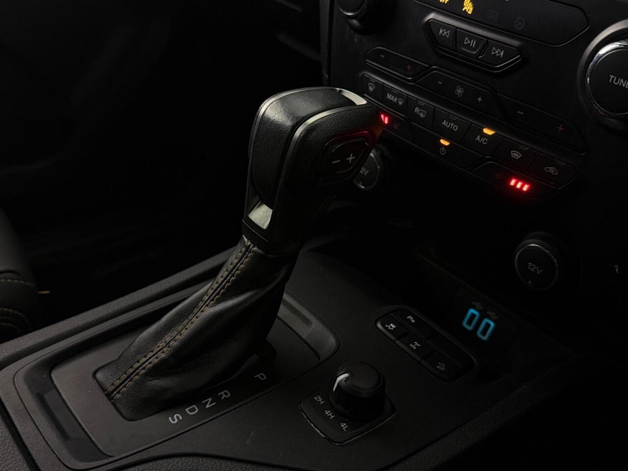 Ford Ranger thumbnail Misc Controls