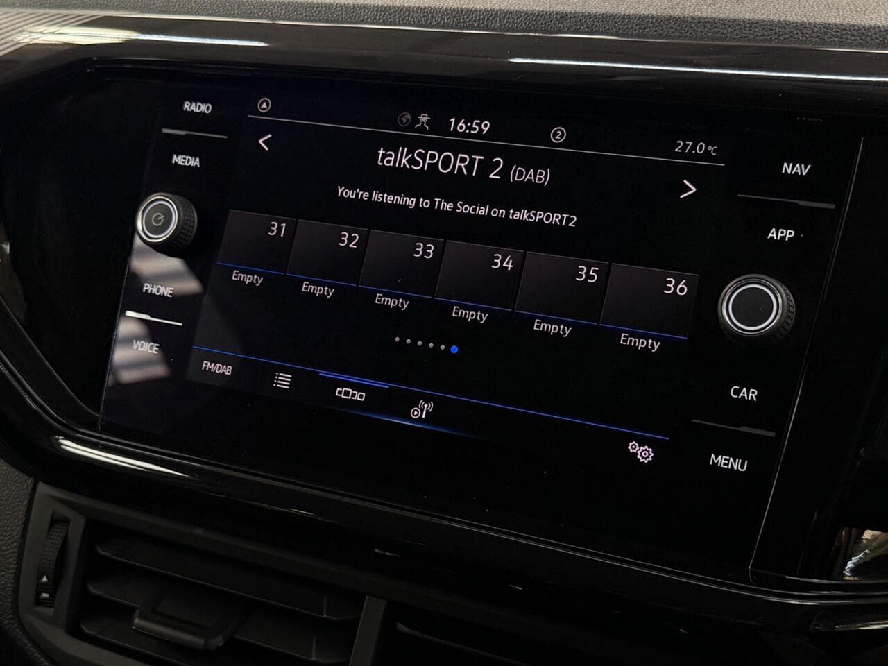 Volkswagen T-Cross thumbnail Infotainment System