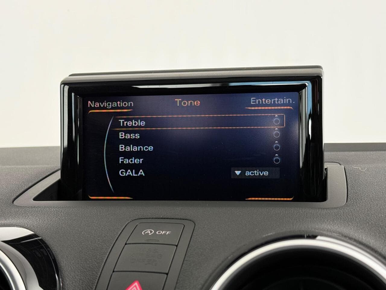 Audi A1 thumbnail Infotainment System