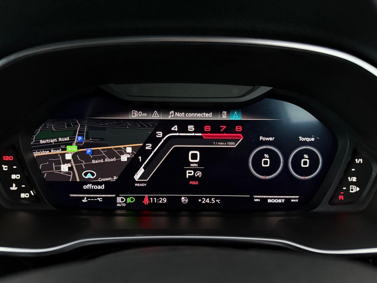 Audi RS Q3 thumbnail Driver Instruments