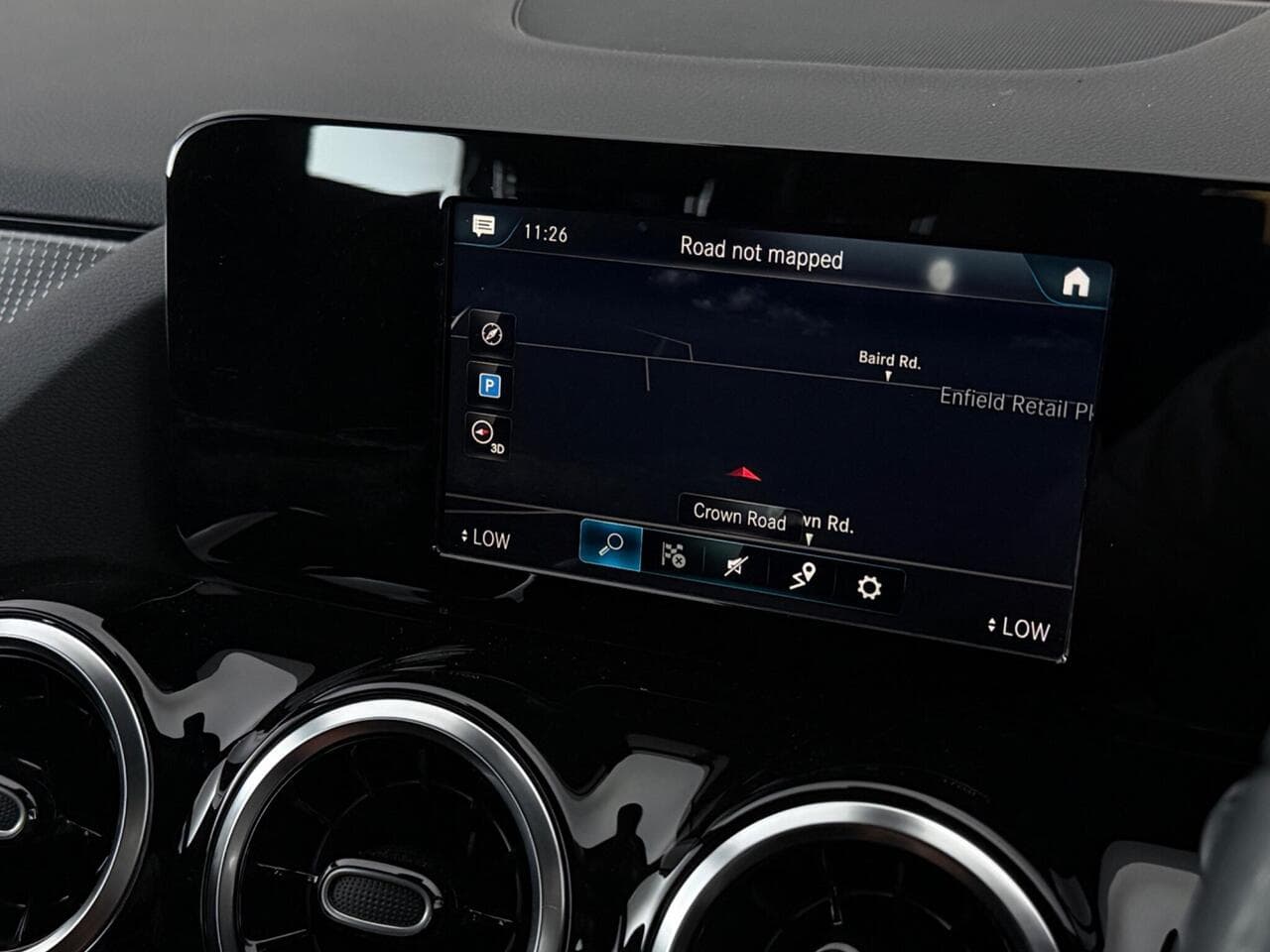 Mercedes-Benz GLA thumbnail Infotainment System