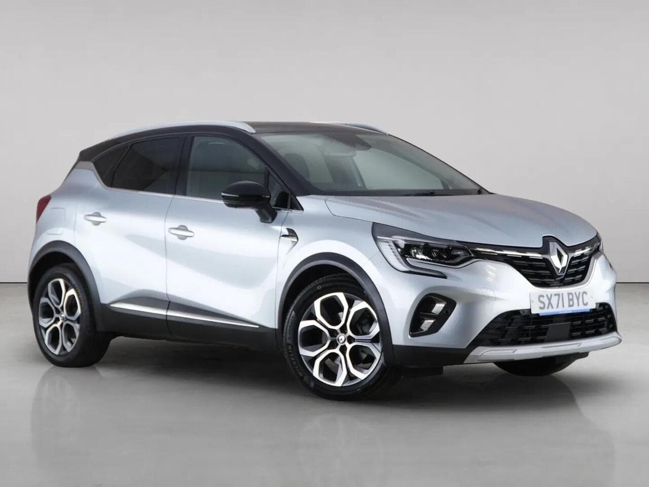 Renault Captur - Renault Captur 1.6 E-TECH 9.8kWh S Edition Auto Euro 6 (s/s) 5dr
