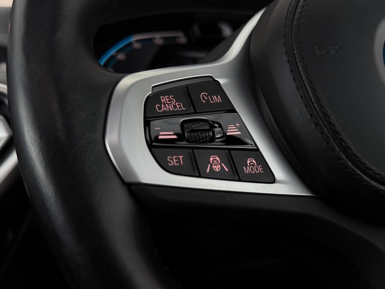BMW iX3 thumbnail Misc Controls