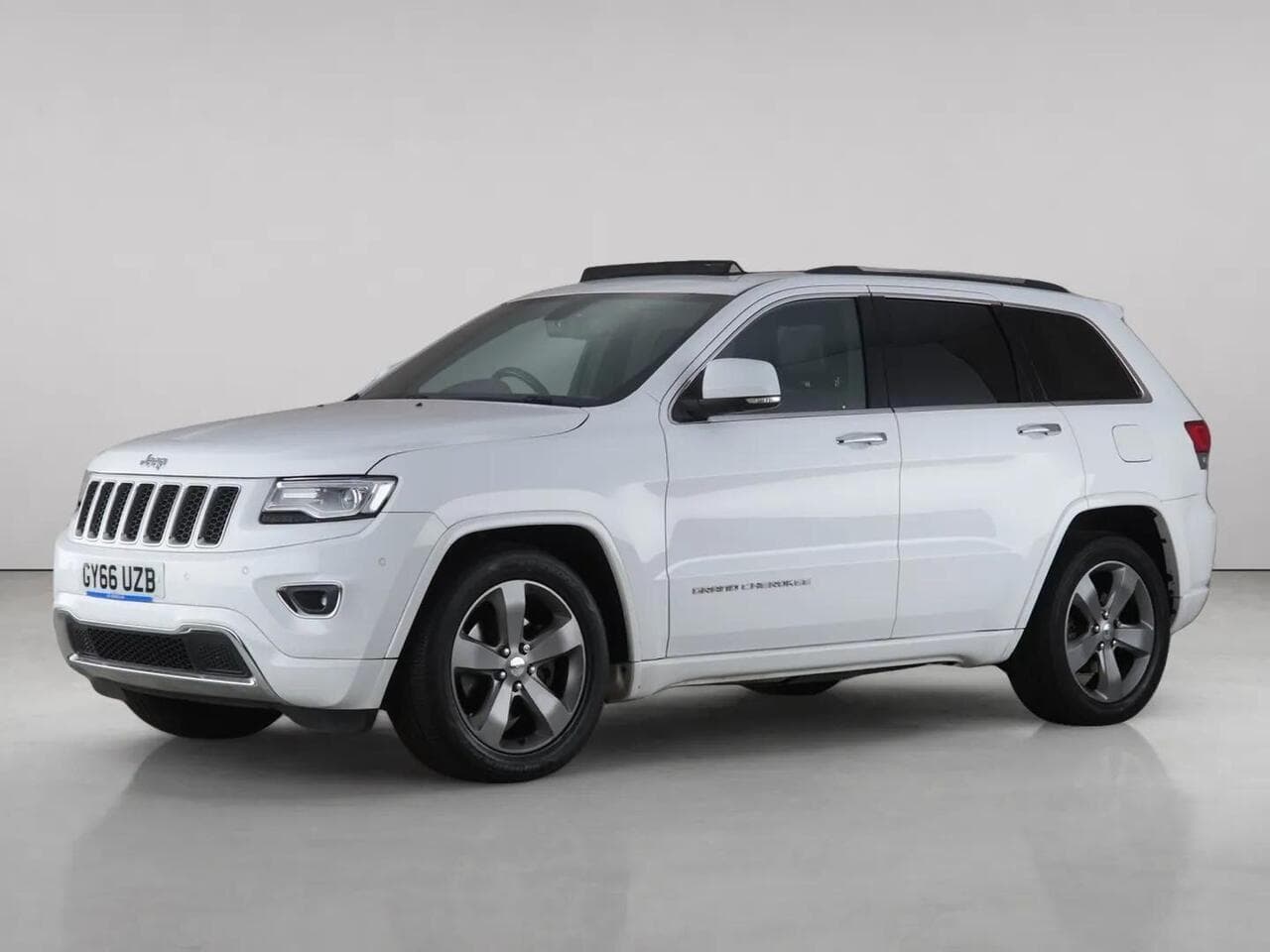 Jeep Grand Cherokee thumbnail Front Left