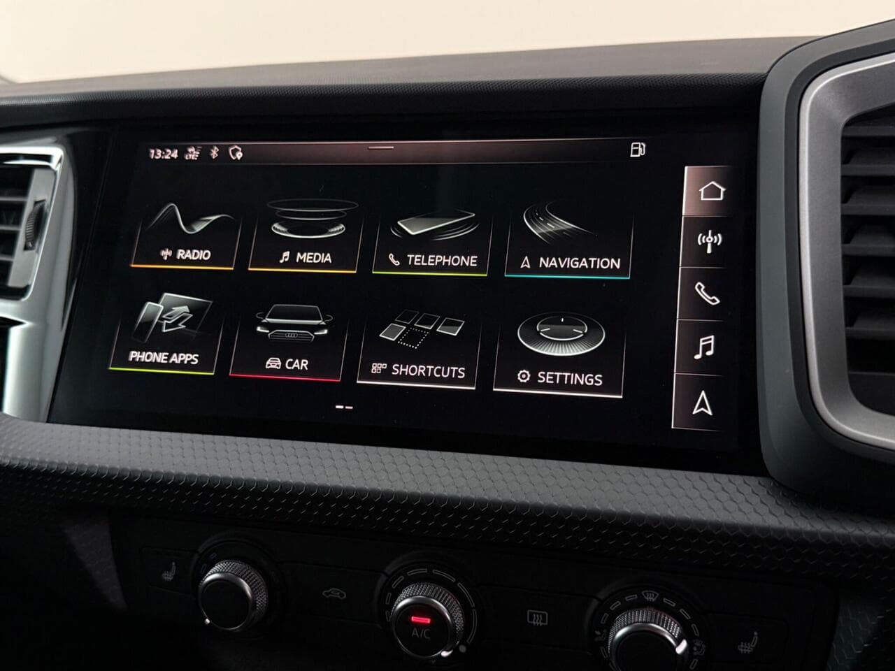 Audi A1 thumbnail Infotainment System