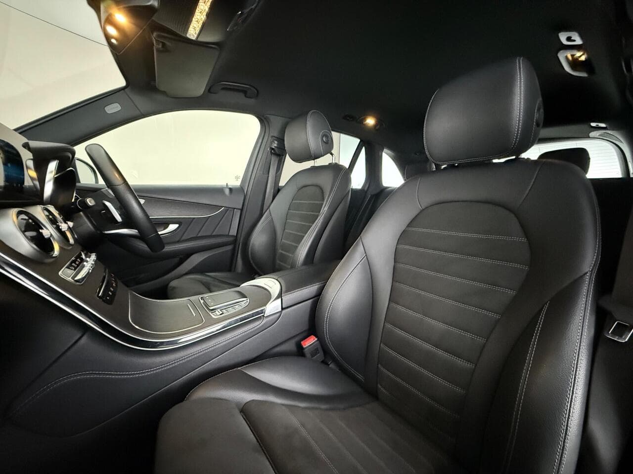 Mercedes-Benz GLC thumbnail Seat Front Passenger
