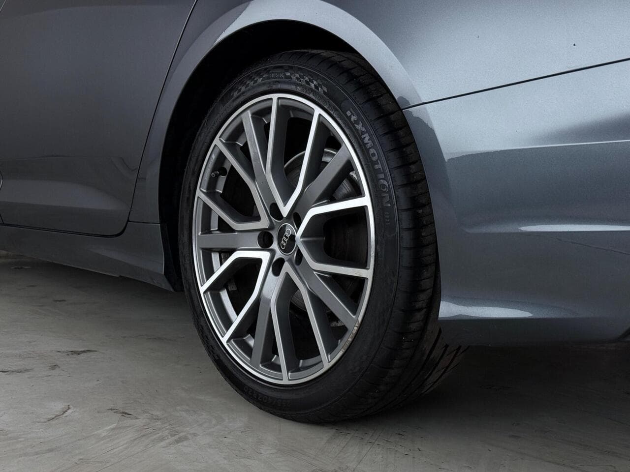 Audi A6 Avant thumbnail Wheel