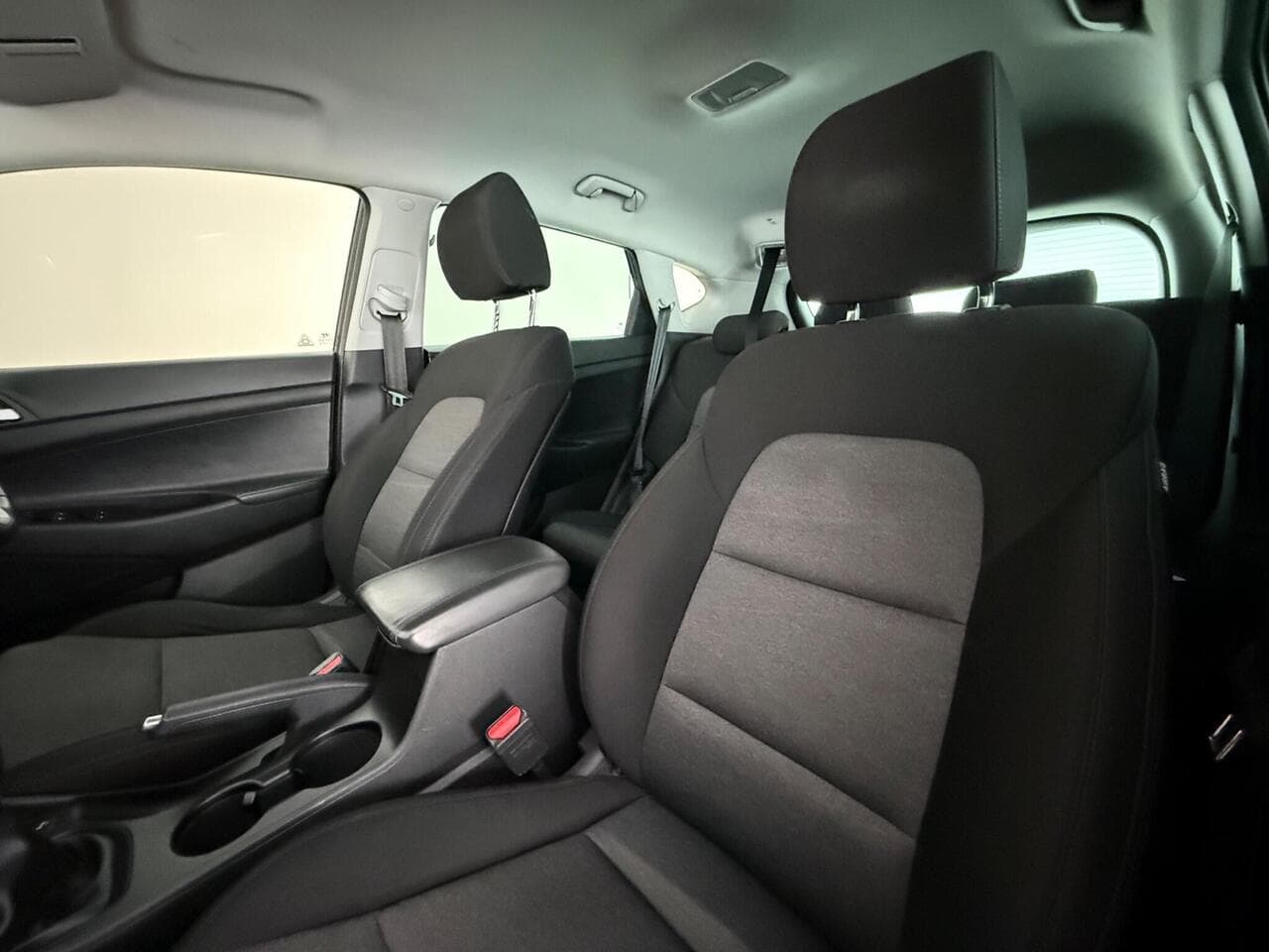 Hyundai TUCSON thumbnail Seat Front Passenger