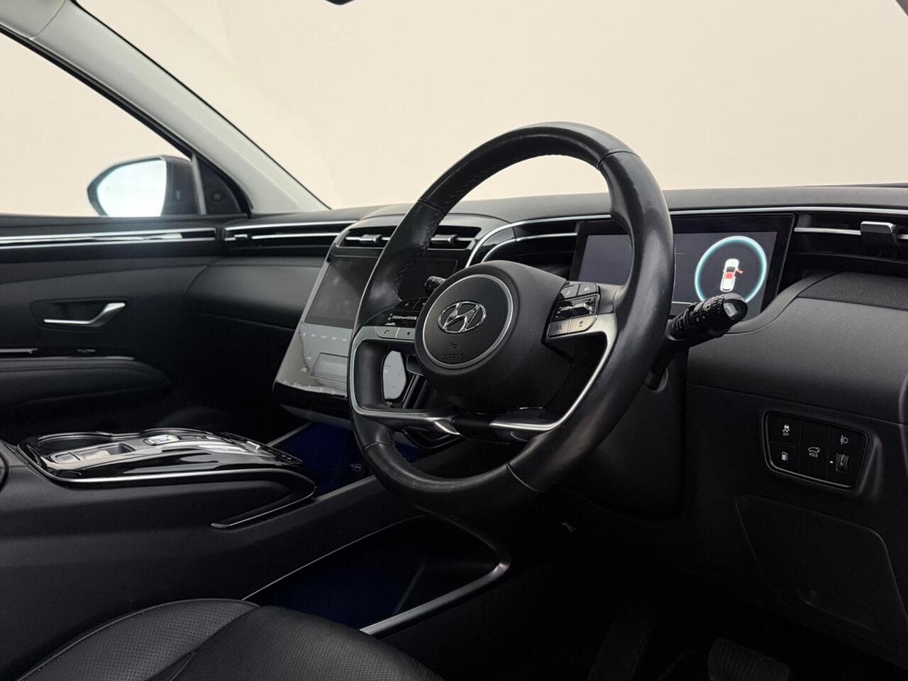 Hyundai TUCSON thumbnail Interior Front