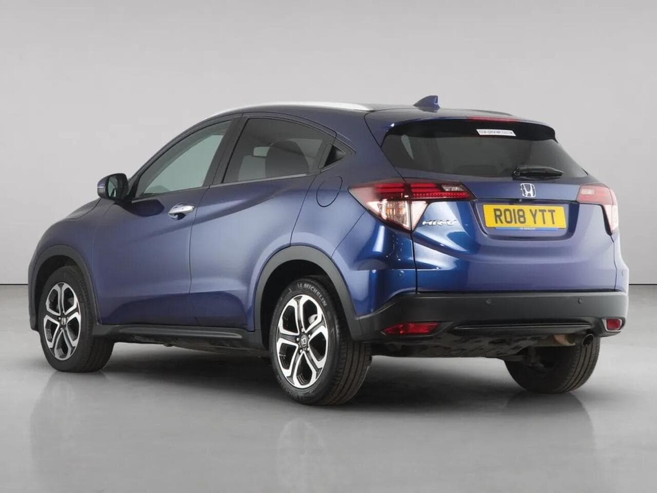 Honda HR-V thumbnail Rear Left