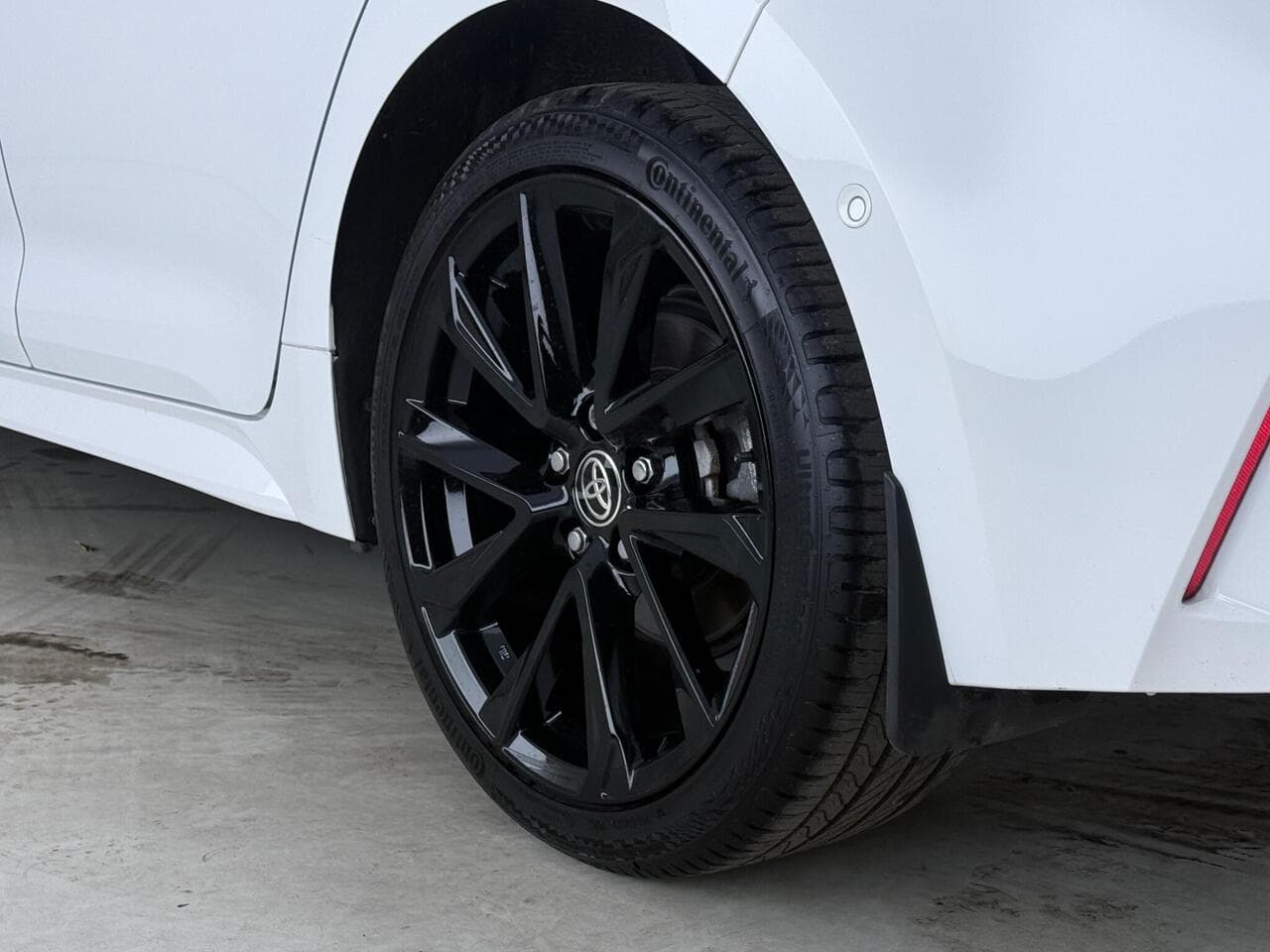 Toyota Corolla thumbnail Wheel