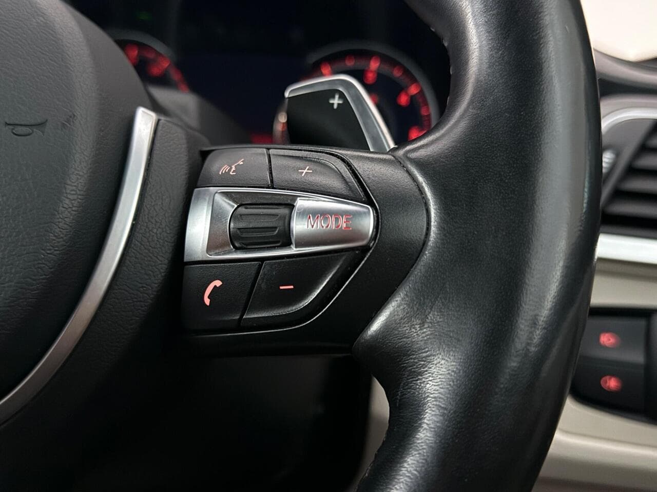 BMW 4 Series thumbnail Misc Controls