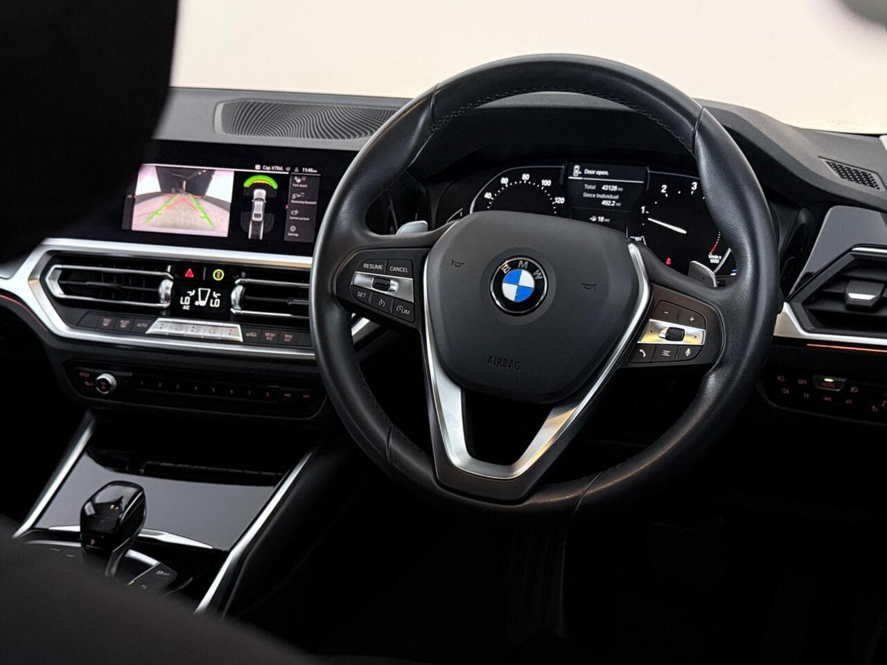 BMW 3 Series thumbnail Steering Wheel