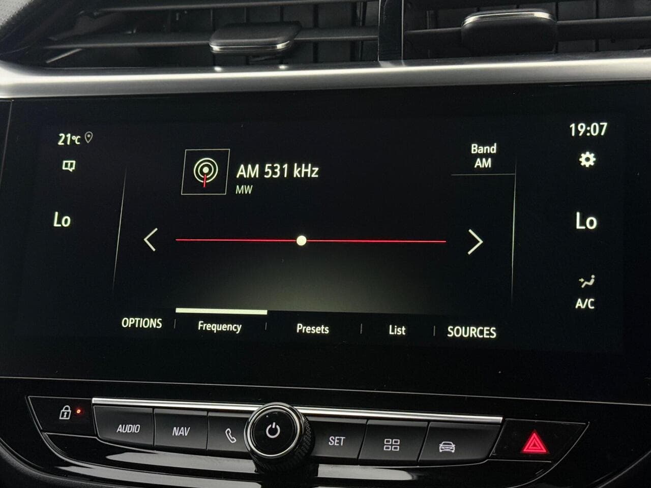 Vauxhall Corsa thumbnail Infotainment System