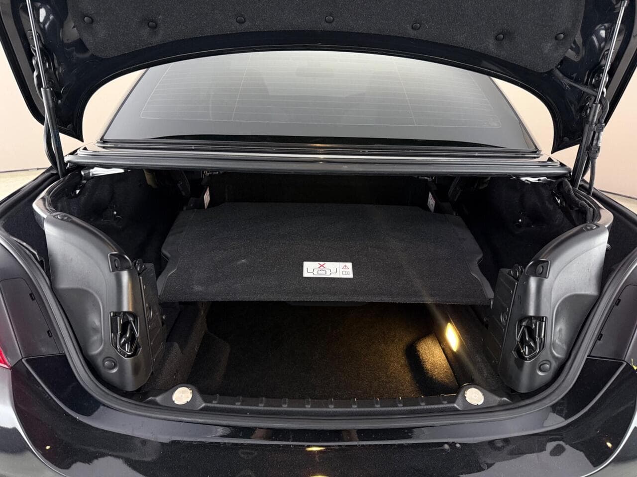 BMW 4 Series thumbnail Boot