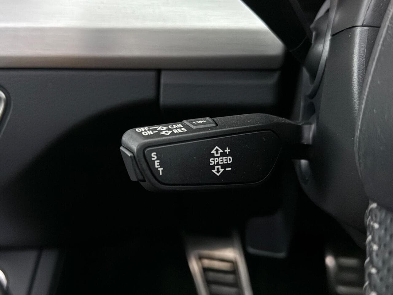 Audi Q5 thumbnail Misc Controls