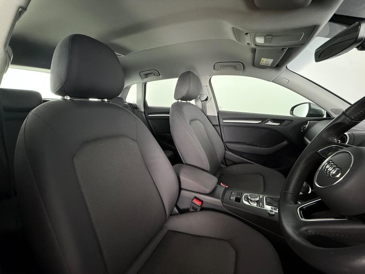 Audi A3 thumbnail Seat Driver