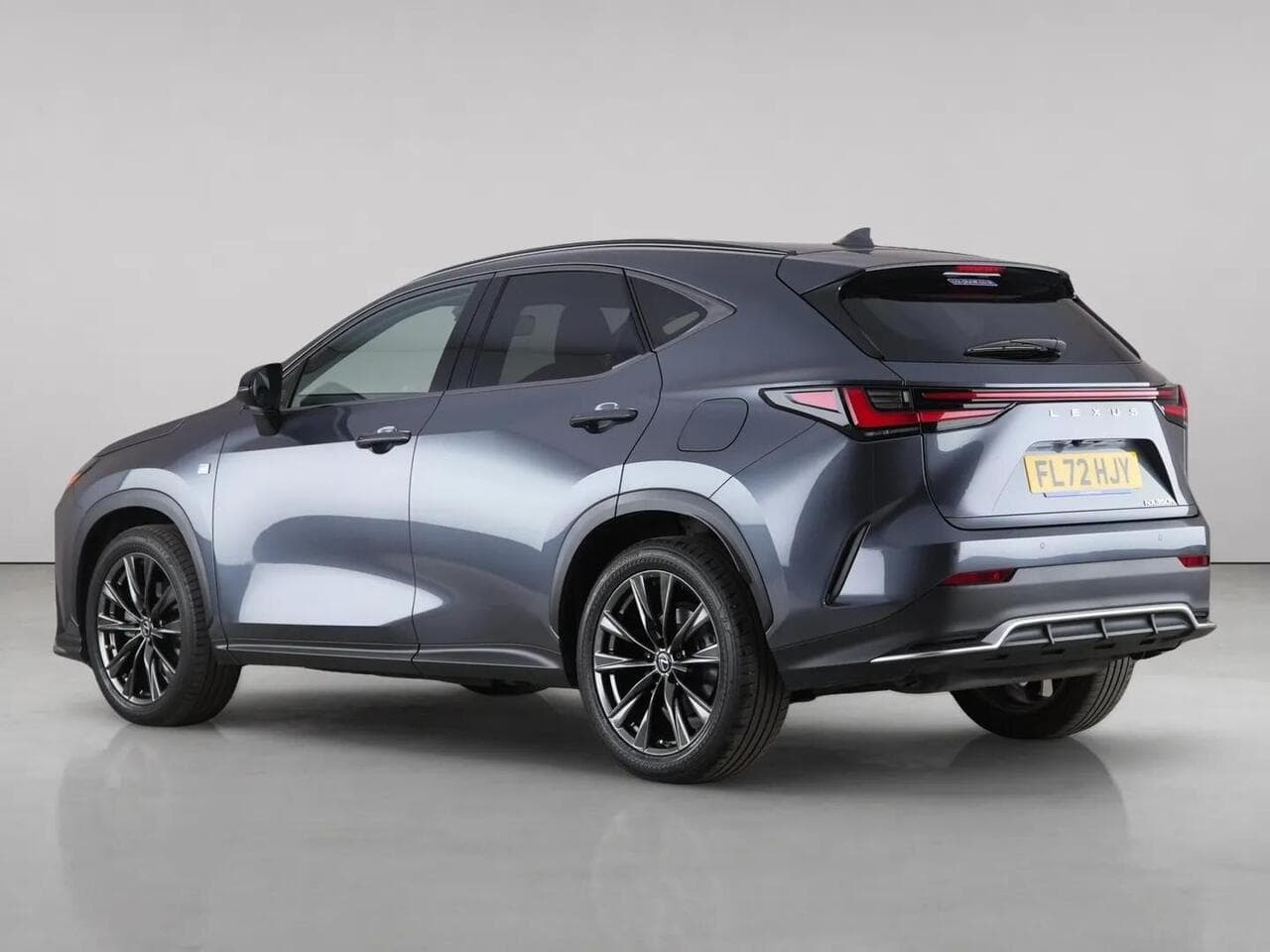 Lexus NX thumbnail Rear Left