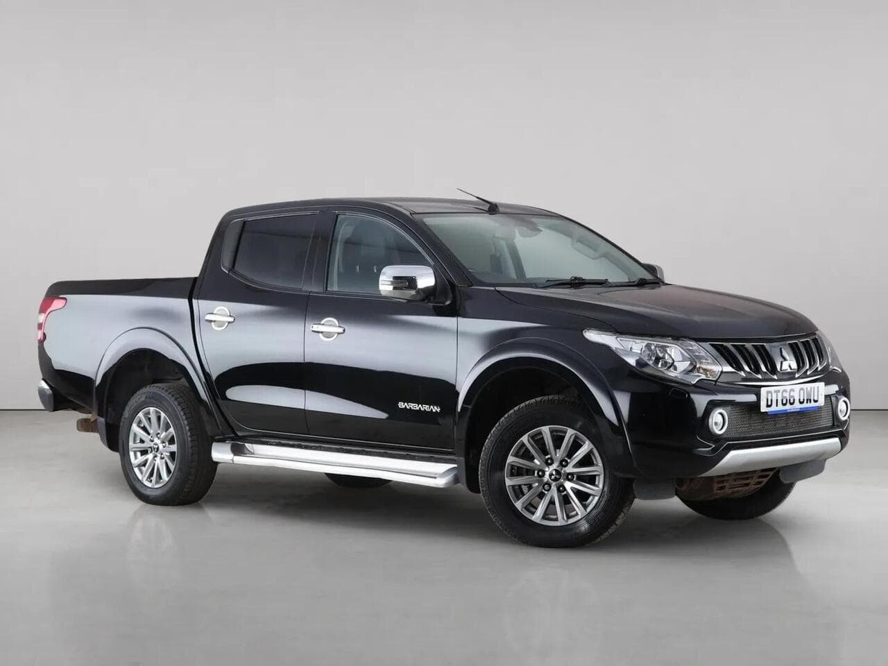 Mitsubishi L200 - Mitsubishi L200 2.4 DI-D DC Barbarian 4WD Euro 6 4dr