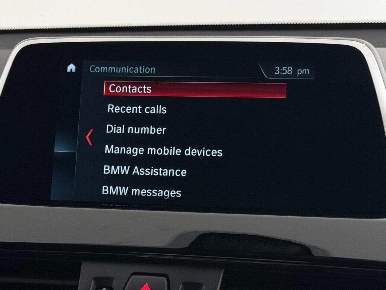 BMW X2 thumbnail Infotainment System