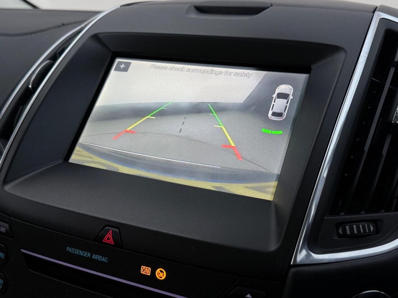 Ford S-Max thumbnail Infotainment System