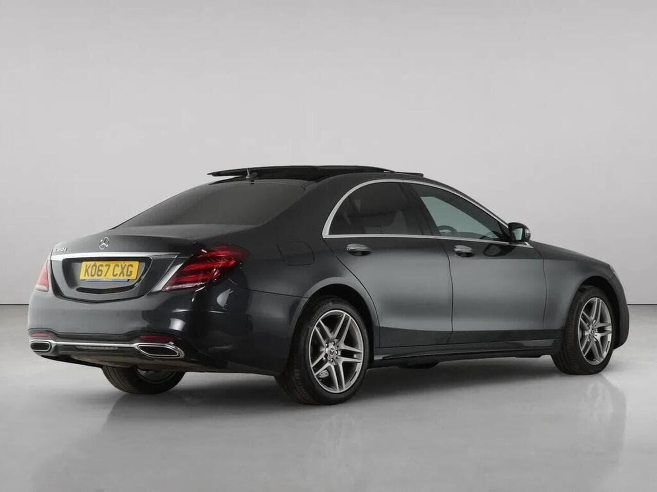 Mercedes-Benz S Class thumbnail Rear Right
