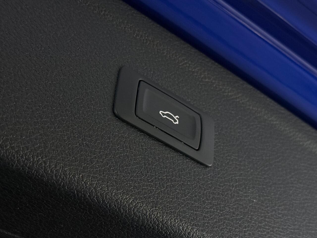 Audi Q5 thumbnail Misc Controls