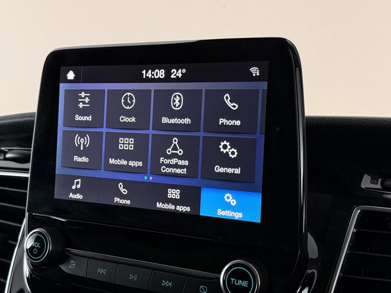 Ford Transit Custom thumbnail Infotainment System