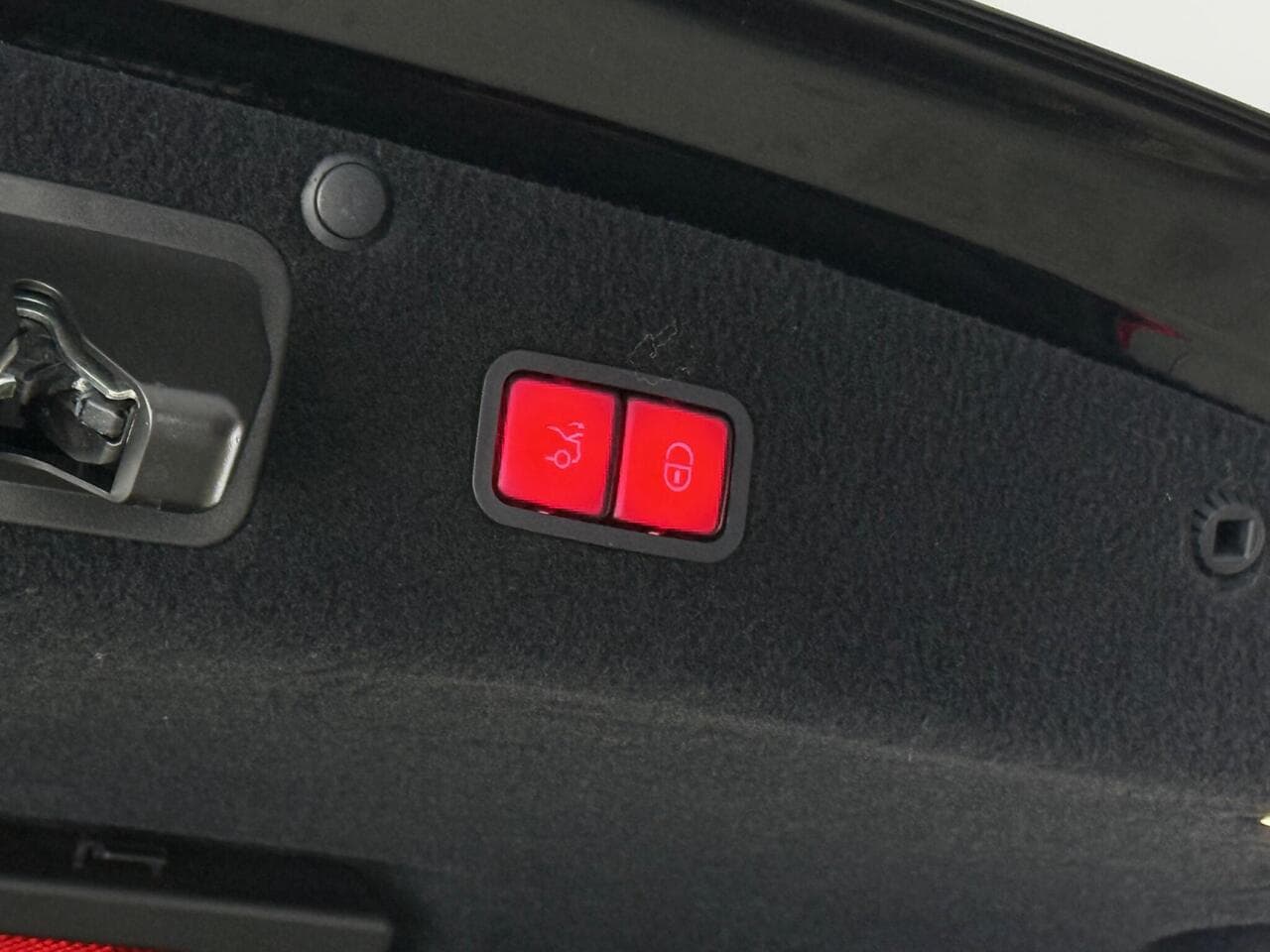 Mercedes-Benz S Class thumbnail Misc Controls