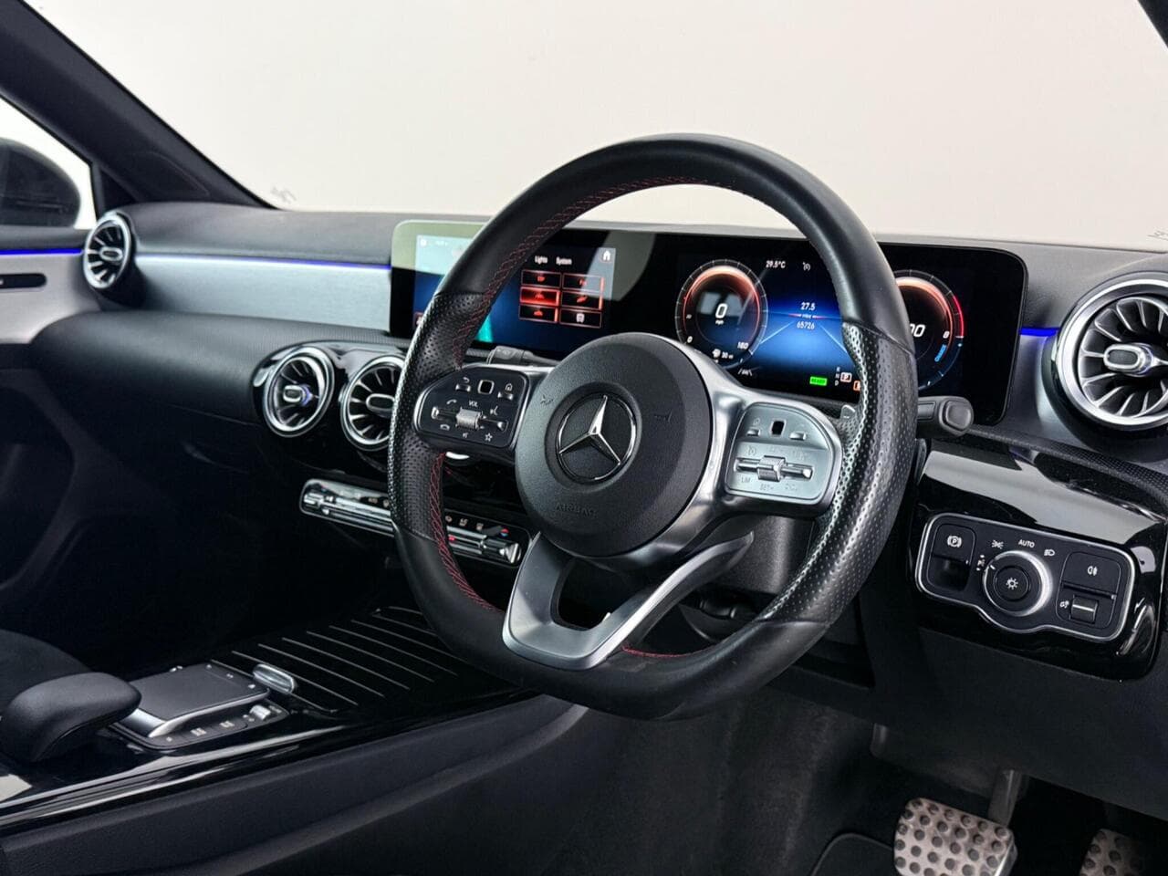 Mercedes-Benz A Class thumbnail Interior Front