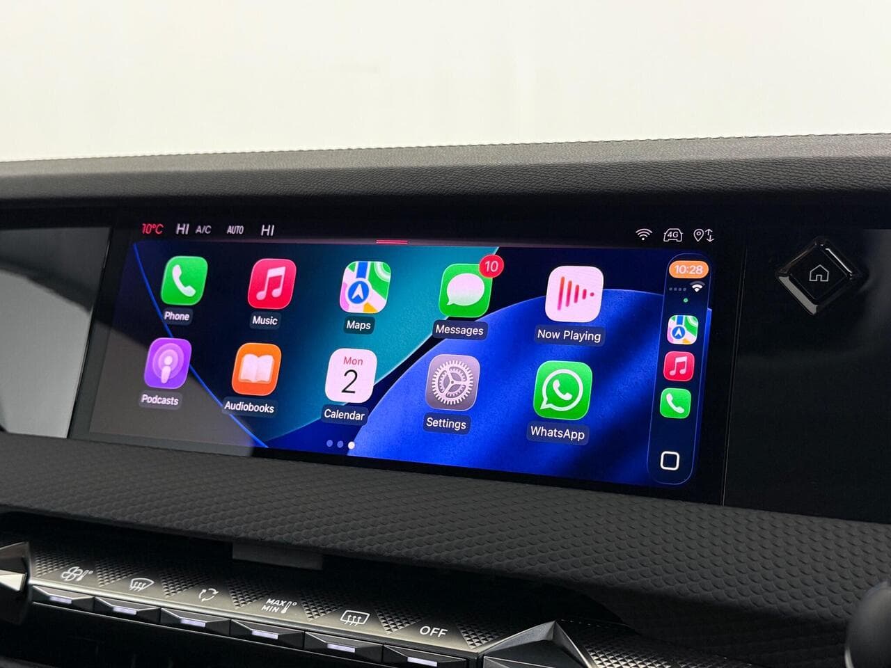 DS AUTOMOBILES DS 4 thumbnail Infotainment System