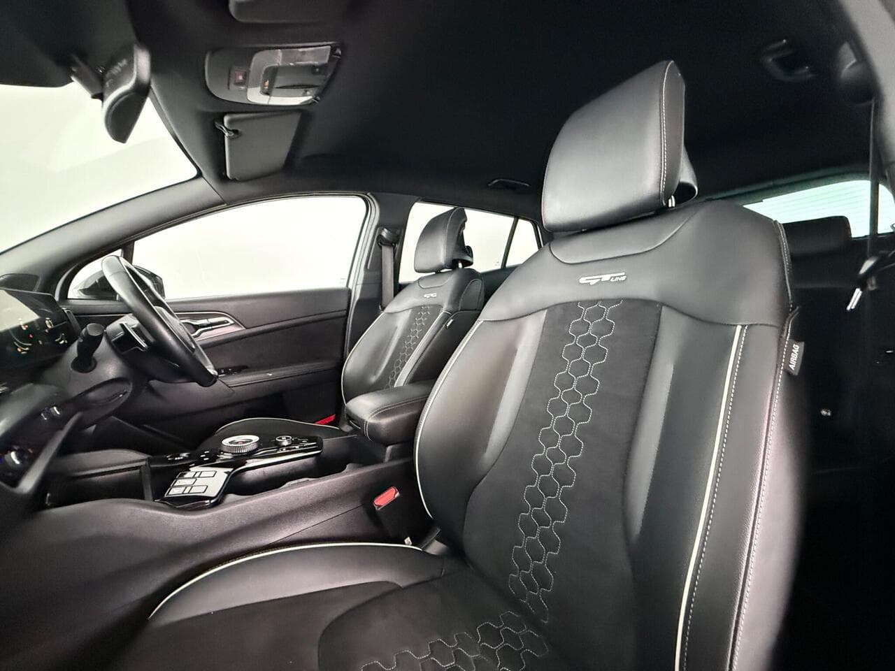 Kia Sportage thumbnail Seat Front Passenger
