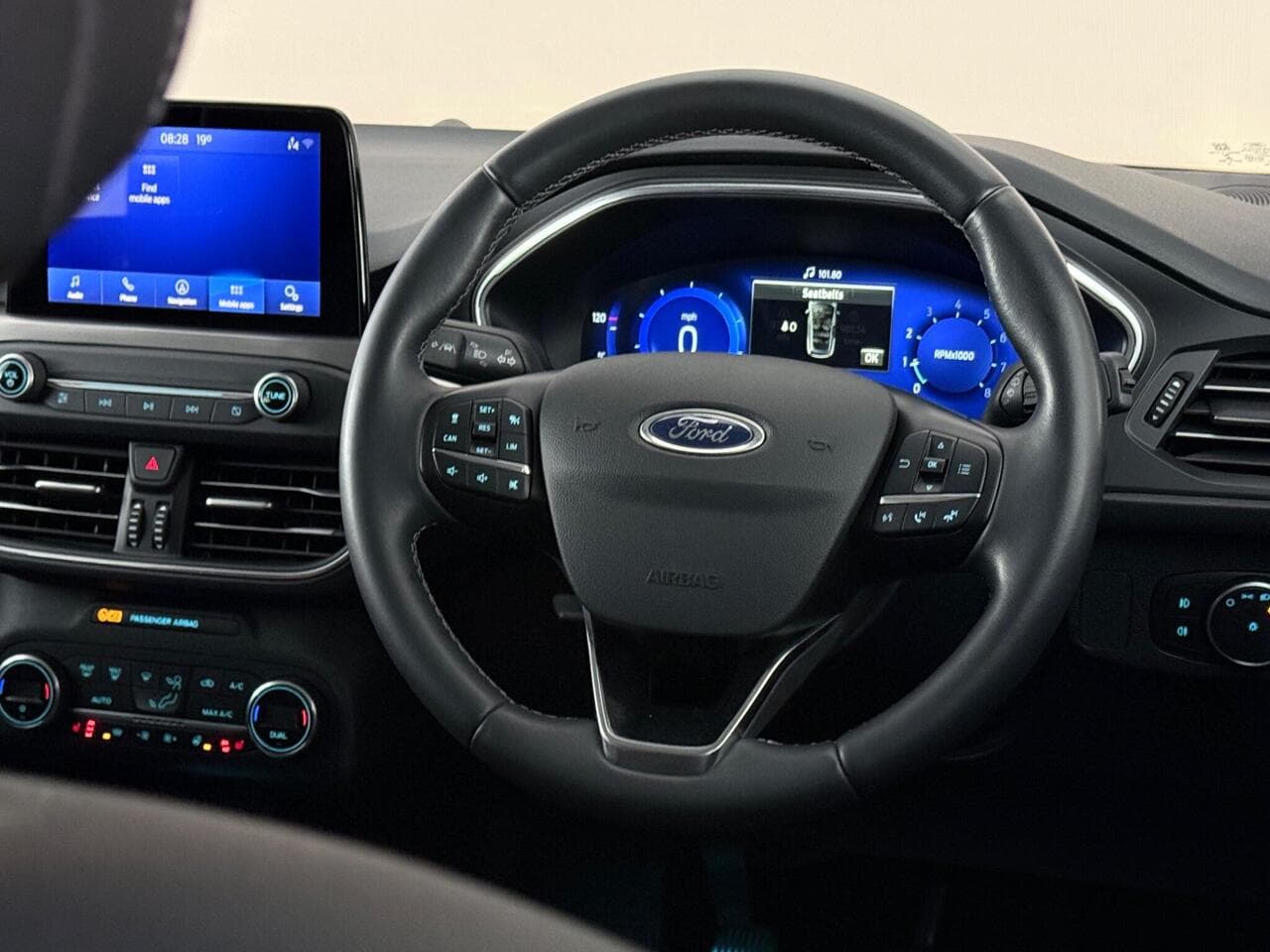 Ford Focus thumbnail Steering Wheel