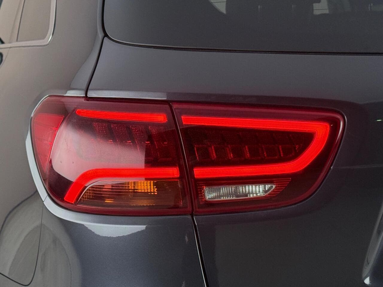 Kia Sorento thumbnail Lights Rear