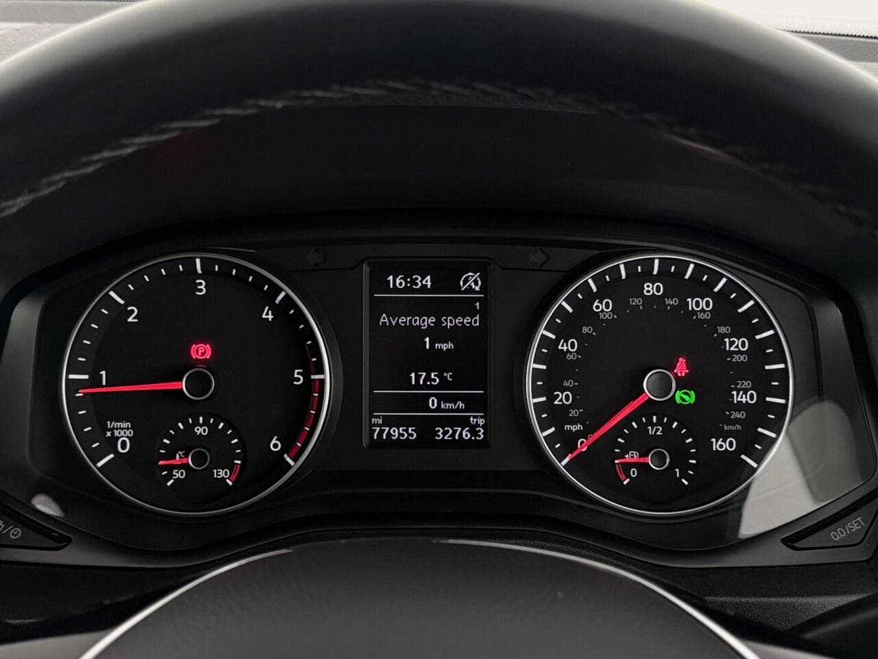 Volkswagen Amarok thumbnail Driver Instruments