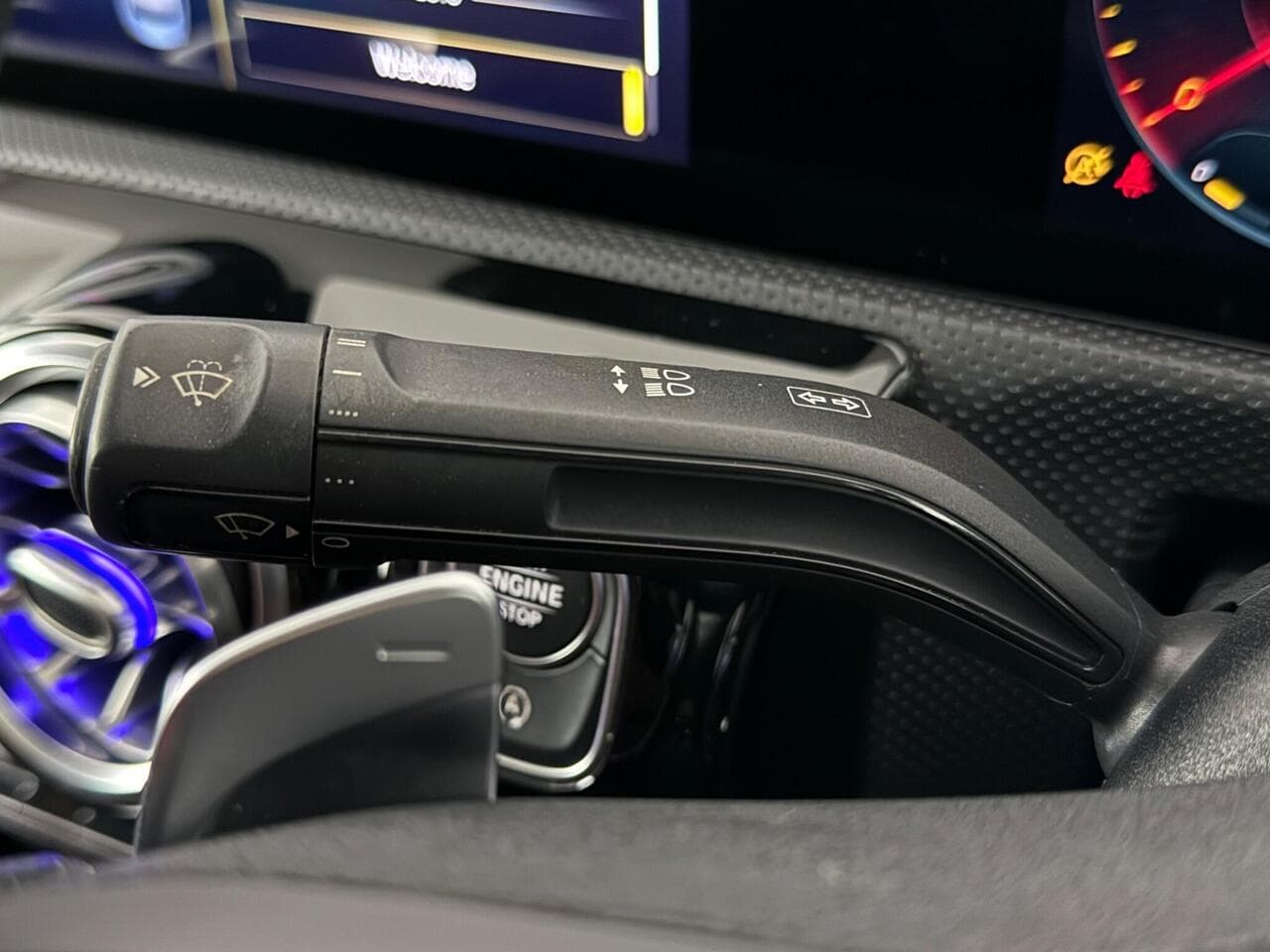 Mercedes-Benz CLA thumbnail Misc Controls