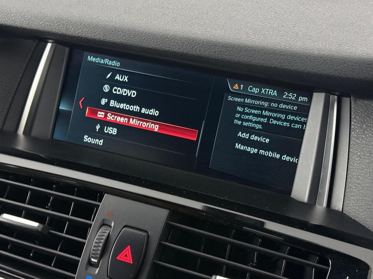 BMW X4 thumbnail Infotainment System