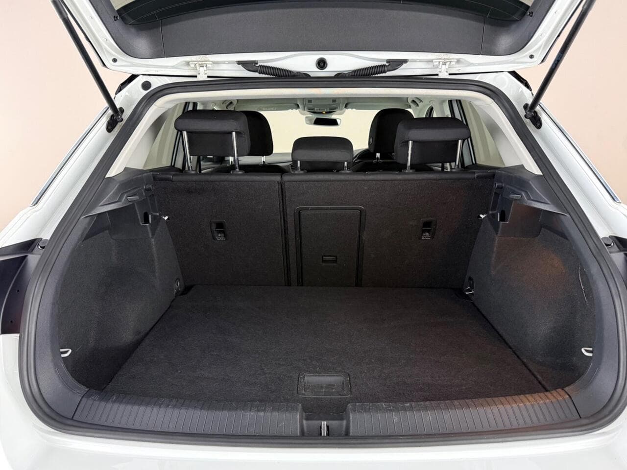 Volkswagen T-Roc thumbnail Boot