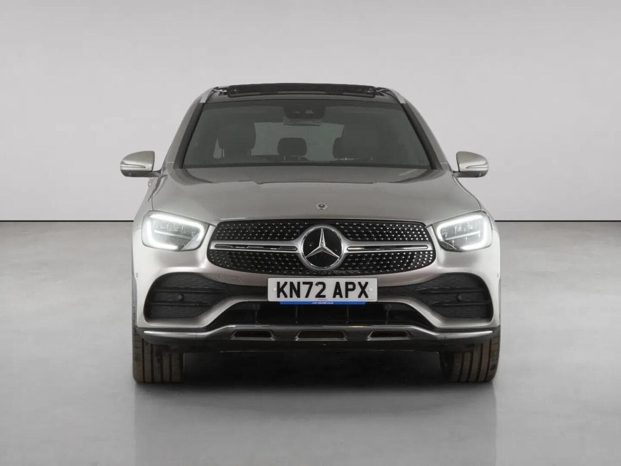 Mercedes-Benz GLC thumbnail Front