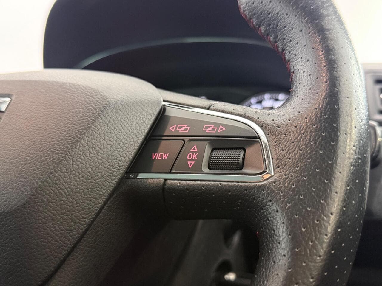SEAT Ibiza thumbnail Misc Controls