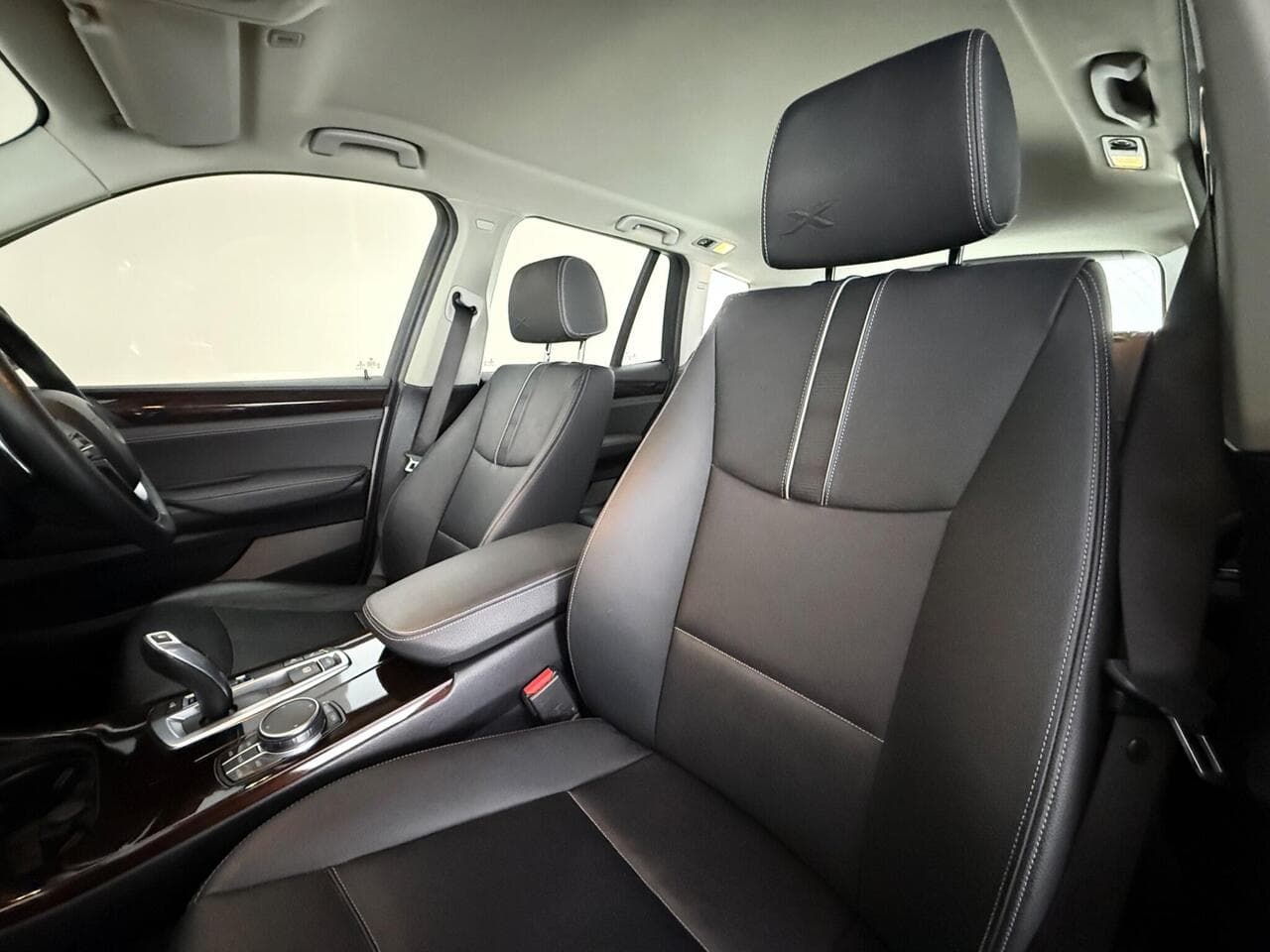 BMW X3 thumbnail Seat Front Passenger
