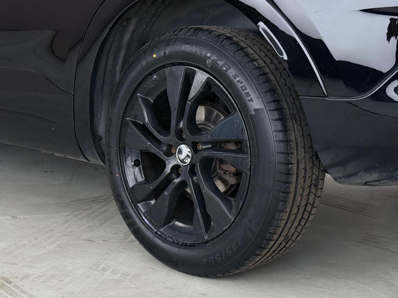 Vauxhall Grandland thumbnail Wheel